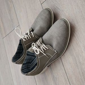 Steve Madden Taro Lace Up Shoe